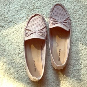 Mauve slides size 7.5. Good condition